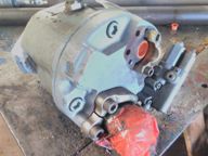 Main Hydraulic Pump, Deere, Used